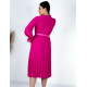 Dámske midi spoločenské šaty s čipkou a plisovanou sukňou - ružové