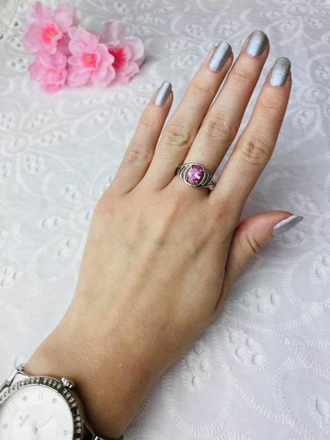 Dámsky strieborný prsteň s ružovým kryštálom 7