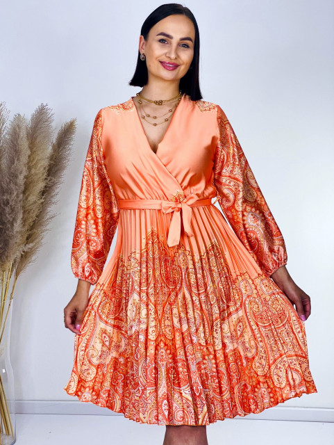 Dámske plisované vzorované spoločenské šaty s opaskom - oranžové